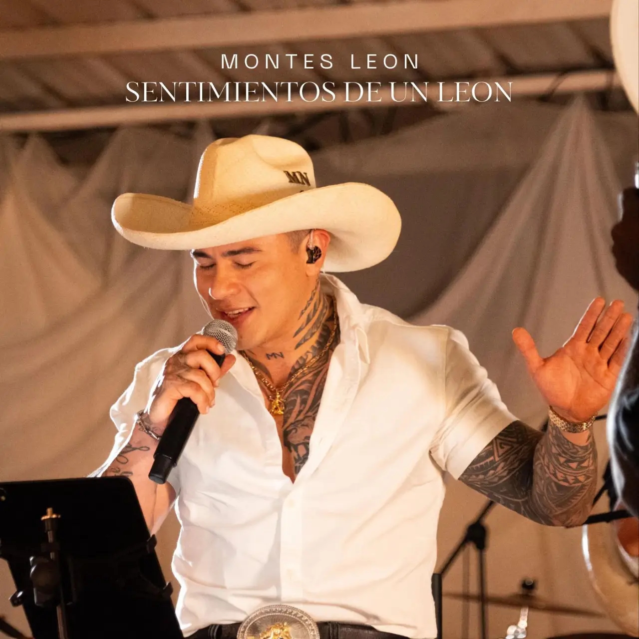 El cantante colombiano, Montes León, presenta su disco ‘Sentimientos de un león’
